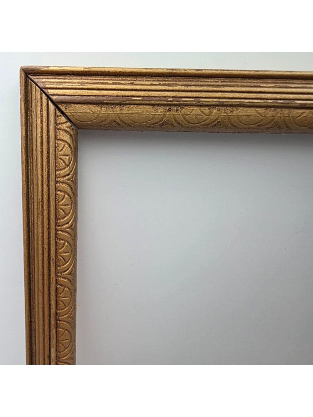 Antique Gold Wooden Picture Frame With Carved Details - 8"x14" Inner Dimensions